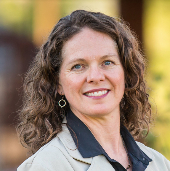 Andrea Davis