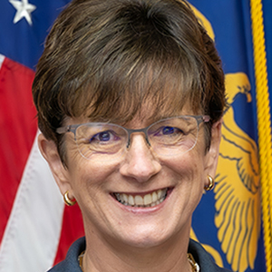 Julie Hoy