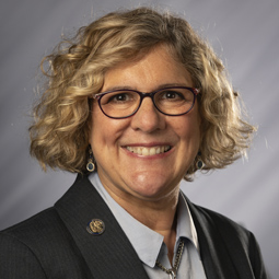 Julie Olthoff