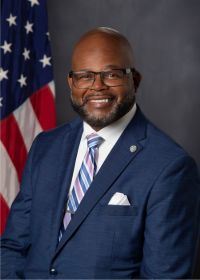 Les Smith, Jr.